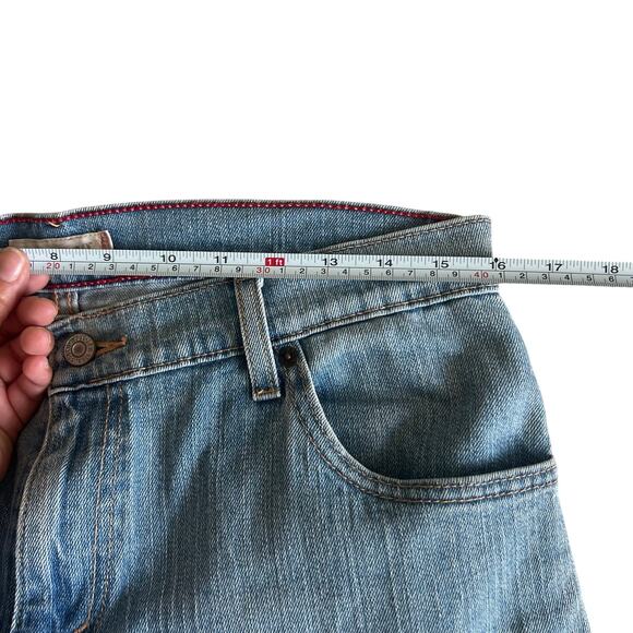 Levi’s Women’s 550 Straight Leg Jeans Medium Wash Size 10 Short - Picture 8 of 10